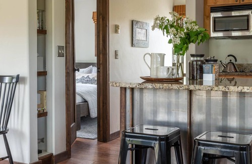 Emigrant House | The beautiful trout house on the Yellowstone River