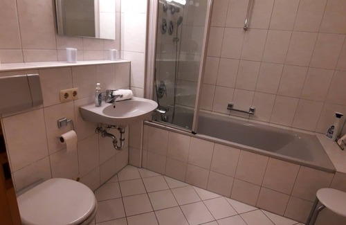 Sonthofen Apartment | The beautifully furnished apartment is located on the sunny outskirts of Sonthofen.