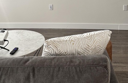 Glendale Apartment | The Beauty Of Hollywood