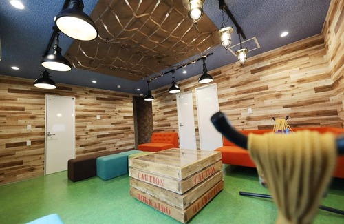 Otaru House | THE BEEHIVE OTARU - THE BEEHIVE SHINONOME /Otaru Hokkaidō