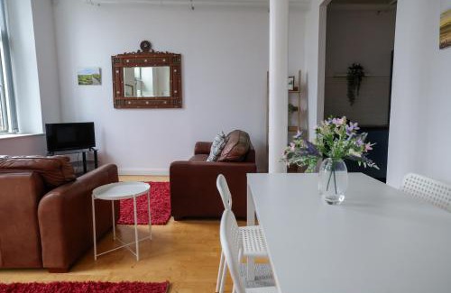 Belfast House | The Belfast Millhouse
