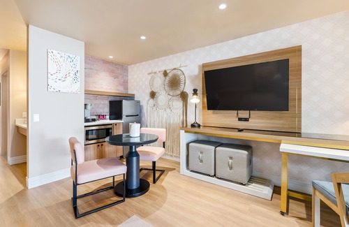 Shinnecock Hills Hotel | The Bentley Hotel Southampton