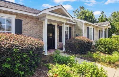North Augusta House | The Bentley