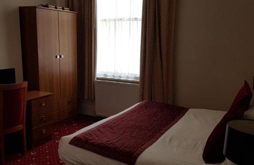 Eastbourne Seafront House | The Berkeley Guesthouse