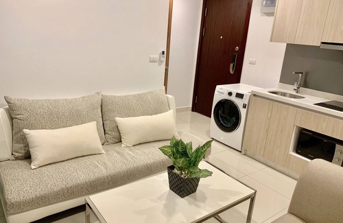 South Pattaya Apartment | The Best Appartment Beach Spring 2 BDR -2 Showers