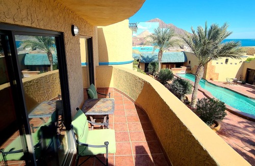 Segunda Seccion House | The best beach steps away