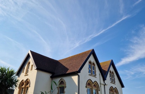 Westleigh House | The best in Westward Ho - last minute deals be quick