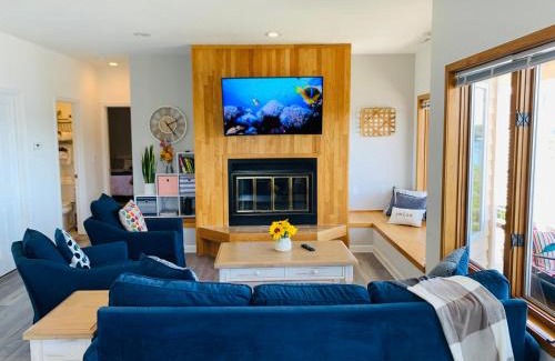 Lake Ozark Apartment | The best lake view in Ozark.