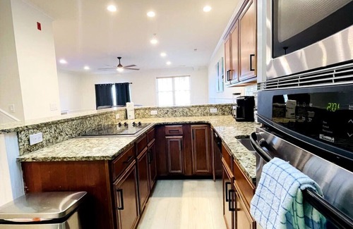Atlantic Beach Apartment | The best location, Spacious ocean view 7BR +pool