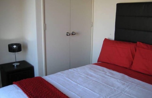 East Perth Apartment | The best location in Perth- 2 Bedroom Apartment close to OPTUS STADIUM -