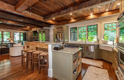 Lake Toxaway House | The best of both worlds