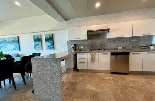 Palmar de Aramara Condo | The best view of the cruise ships