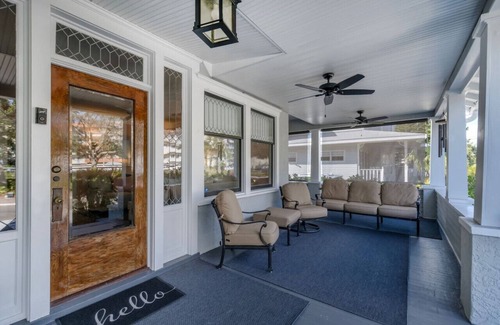 Bradenton Apartment | The Betts Home - c1913