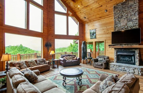 Pittman Center House | The Big Bear Escape Mtn View Hot Tub Game Room
