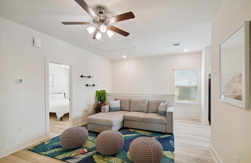 Galveston House | The Big Blue House