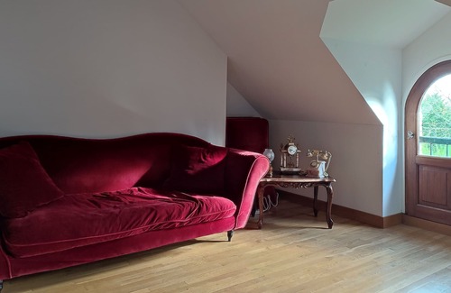 Chaumot House | The big house on the prairie