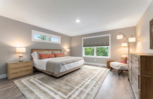 Lake Leelanau Apartment | The Birches - Condotel Downtown Lake Leelanau ➠ Unit 5