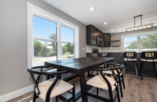 Lake Leelanau Apartment | The Birches - Condotel Downtown Lake Leelanau ➠ Unit 1