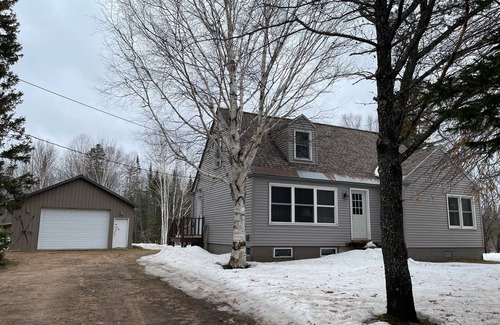 Grand Marais Cottage | The Birchwood Cottage in Grand Marais, MI