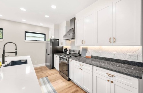 Turkey City House | The Black Fox Retreat