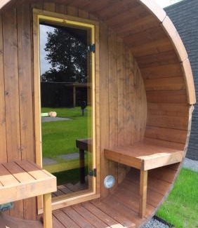 Voorthuizen House | The Black Oak - Luxe bungalow met prive sauna