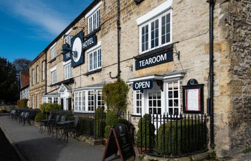Helmsley Hotel | The Black Swan - The Inn Collection Group
