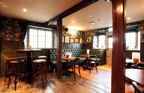 Helmsley Hotel | The Black Swan - The Inn Collection Group
