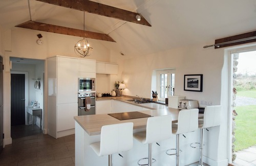 Amroth Cottage | The Blacksmiths - Luxury Cottage, Country Views