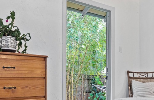 Bayou Shores Cottage | The Blue Bayou Cottage