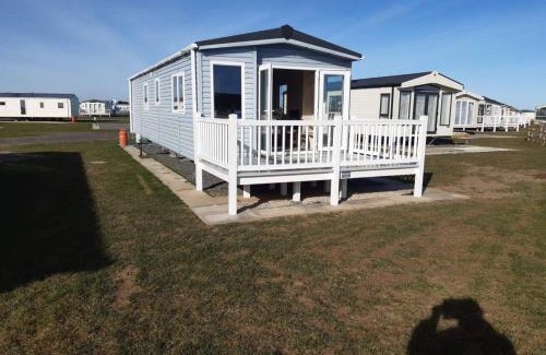 Chapel Saint Leonards Apartment | The Blue Beachcomber