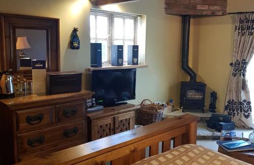 Weaverthorpe Hotel | The Blue Bell Inn
