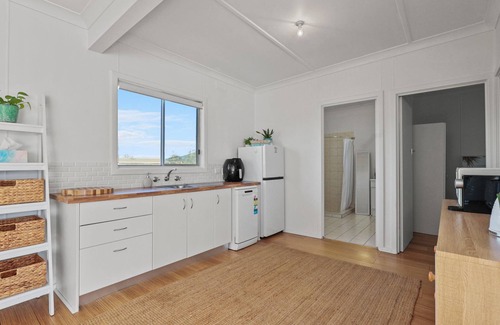 Goolwa South House | The Blue Bunyip - 3 Bunyip St