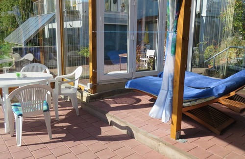 Pleisweiler Apartment | The blue house vacation apartments, balcony, pool, garden, massages, hairdresser
