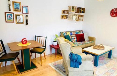 Tahunanui House | The Blue Gecko Apartment