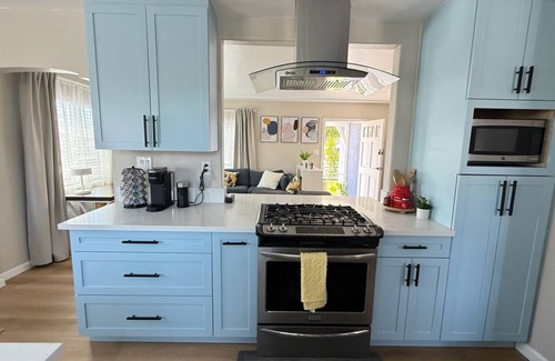 City Heights House | The Blue Haven - Modern San Diego Retreat with Central Location & Gated Parking