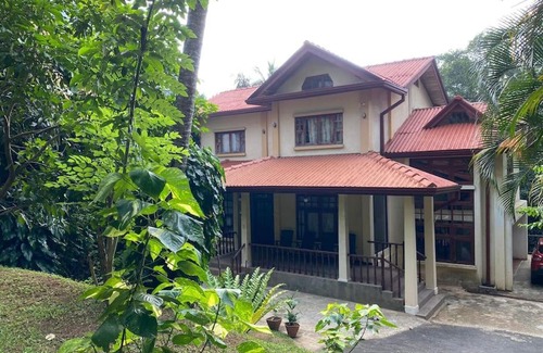 Anniwatta Villa | The Blue Heron Villa