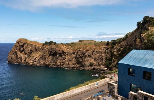 Capelas House | The Blue House Azores