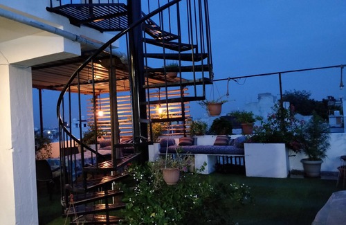 Bedla Apartment | The Blue House Ground Apartment W/Rooftop Garden