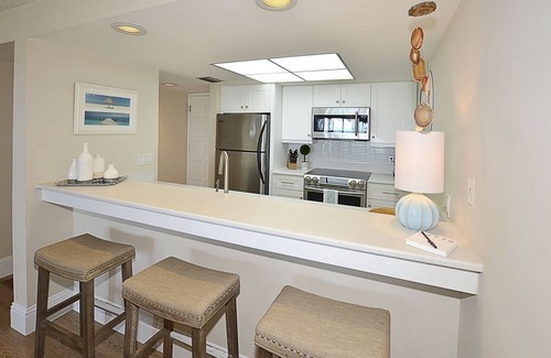 Stuart House | The Blue Lagoon Place