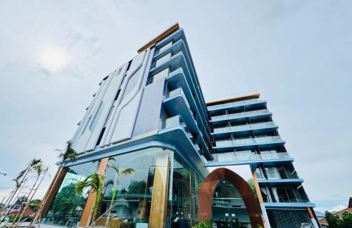 Phuket Hotel | The Blue Mavi Hotel