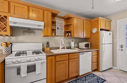 San Jacinto Condo | The Blue Palms Escape