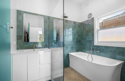 Surf Coast House | The Blue Pearl