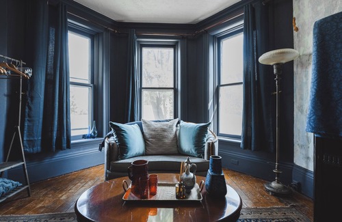 Dresden House | The Blue Veil Manor - World Famous Haunted House