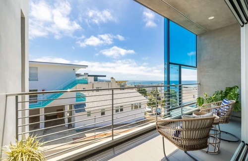 The Strand House | 〰The Blue Wave〰 3 blocks from Manhattan Beach Pier