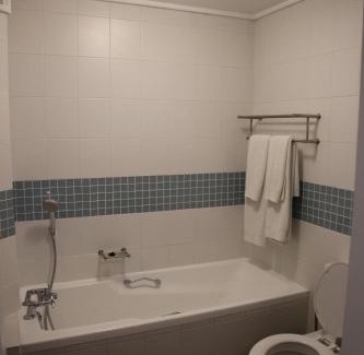 Gordons Bay Central Apartment | The Boardwalk Accommodation