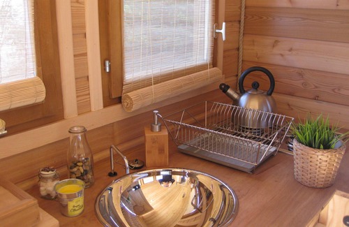 La Chapelle-aux-Naux Cabin | The Boat House Family - La TOUE REINE & SPA