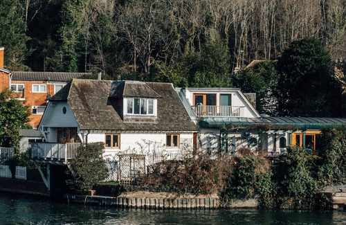 Henley House | The Boathouse @ The Mills