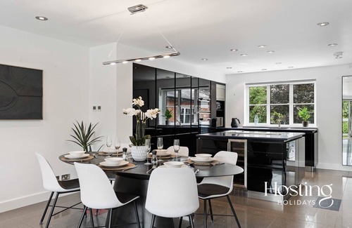 Henley House | The Boathouse - Unique Riverside Living in Henley