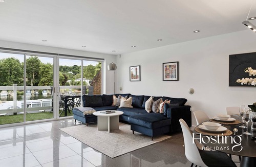 Henley House | The Boathouse - Unique Riverside Living in Henley