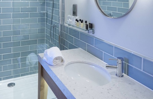 Chester Hotel | The Boathouse & Riverside Rooms